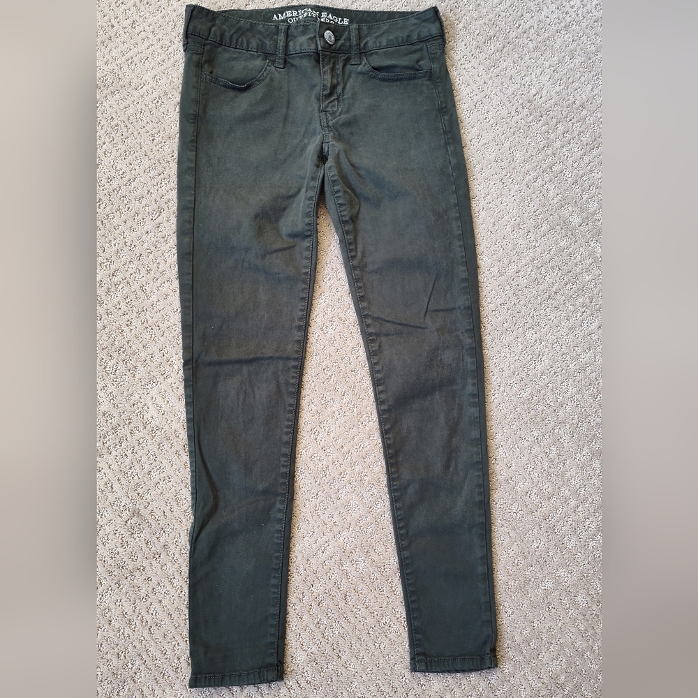 American Eagle Outfitters Olive Super Stretch Jeggings